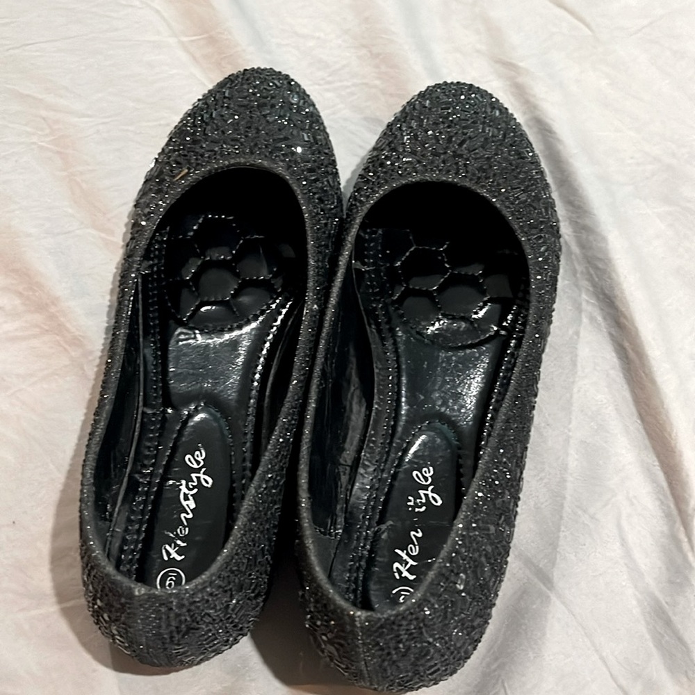 HERSTYLE WOMEN'S VICKY ROUND TOE JEWELED BALLET FLAT SHOE BLACK SIZE 9